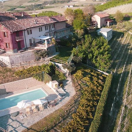 Poggio Dei Farinetti Bed & Breakfast Diano d'Alba Ngoại thất bức ảnh
